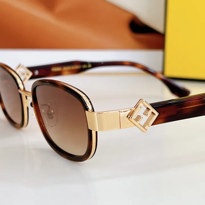 スーパーコピー フェンディ サングラス