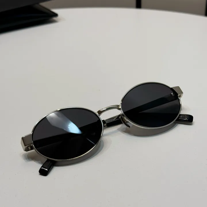 スーパーコピー イブサンローラン サングラス