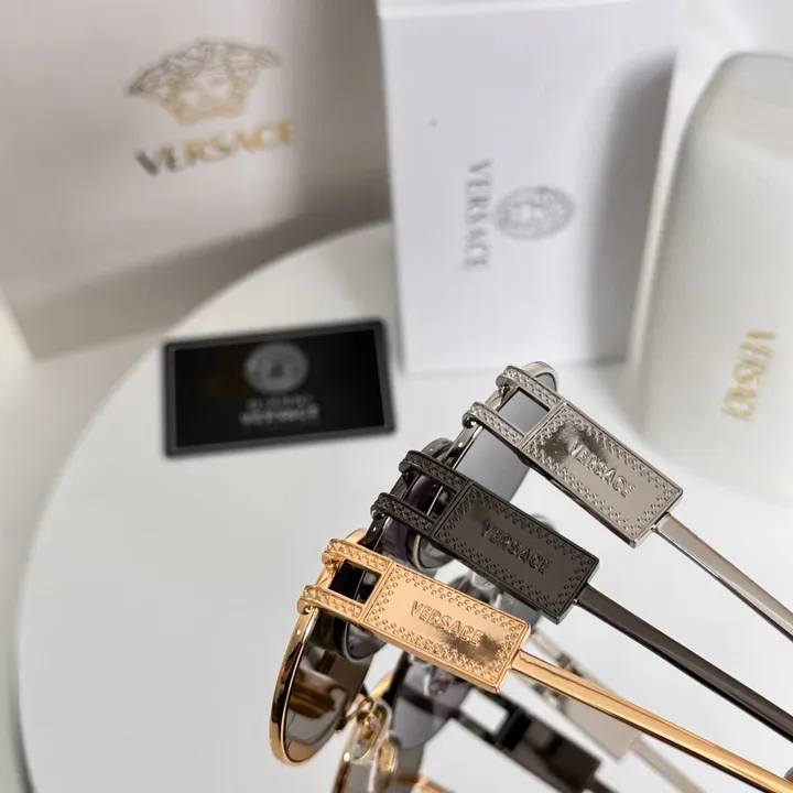 スーパーコピー ヴェルサーチ サングラス