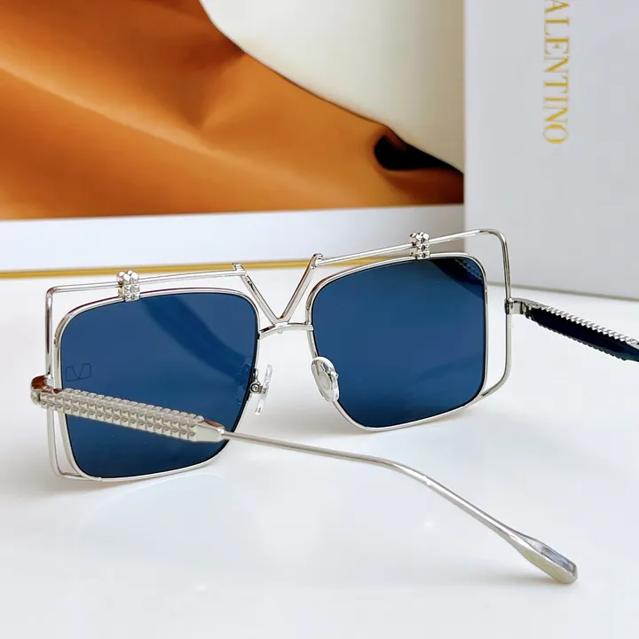 スーパーコピー ヴァレンティノ サングラス