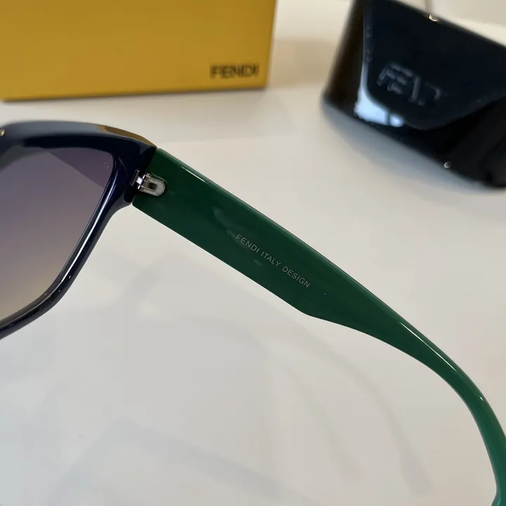 スーパーコピー フェンディ サングラス