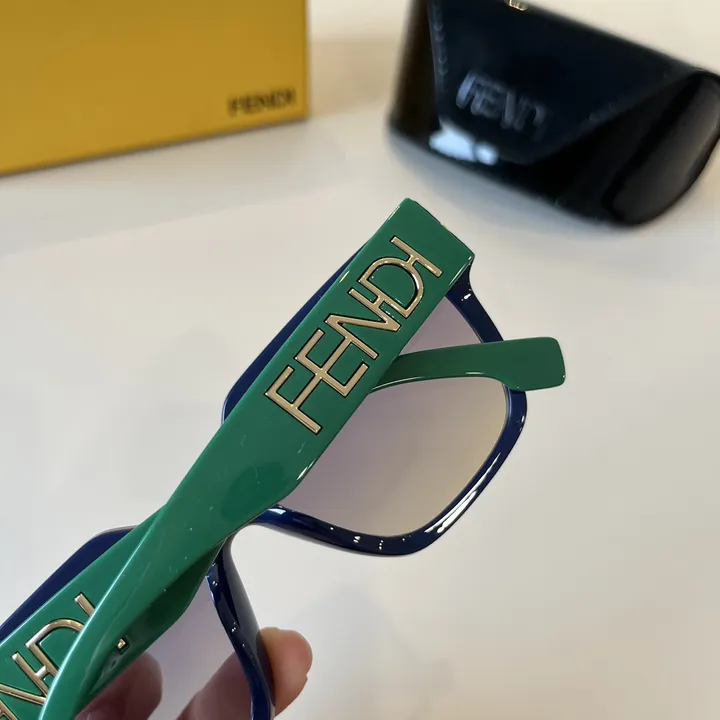 スーパーコピー フェンディ サングラス