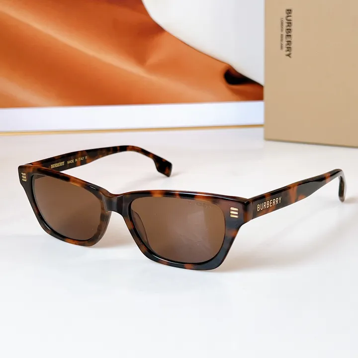 スーパーコピー バーバリー ス サングラス