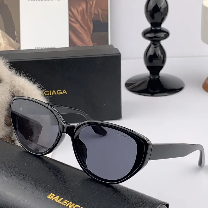 スーパーコピー バレンシアガ サングラス