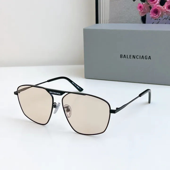 スーパーコピー バレンシアガ サングラス