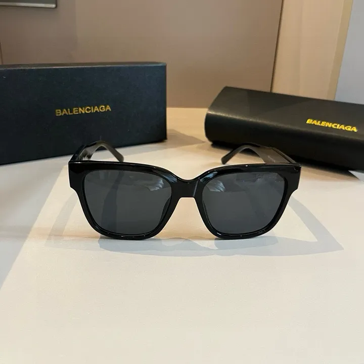 スーパーコピー バレンシアガ サングラス