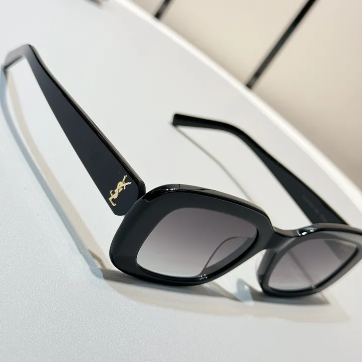 スーパーコピー イブサンローラン サングラス