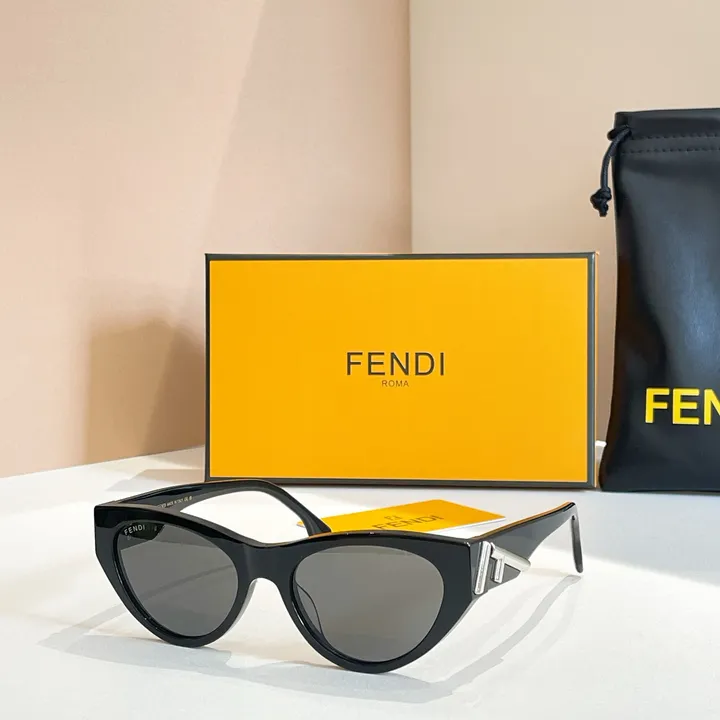 スーパーコピー フェンディ サングラス