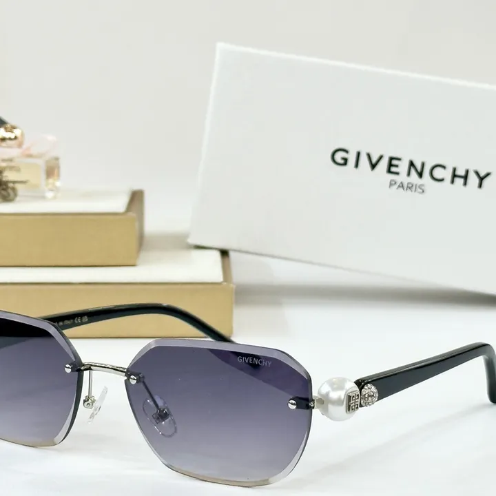 スーパーコピー ジバンシィ サングラス