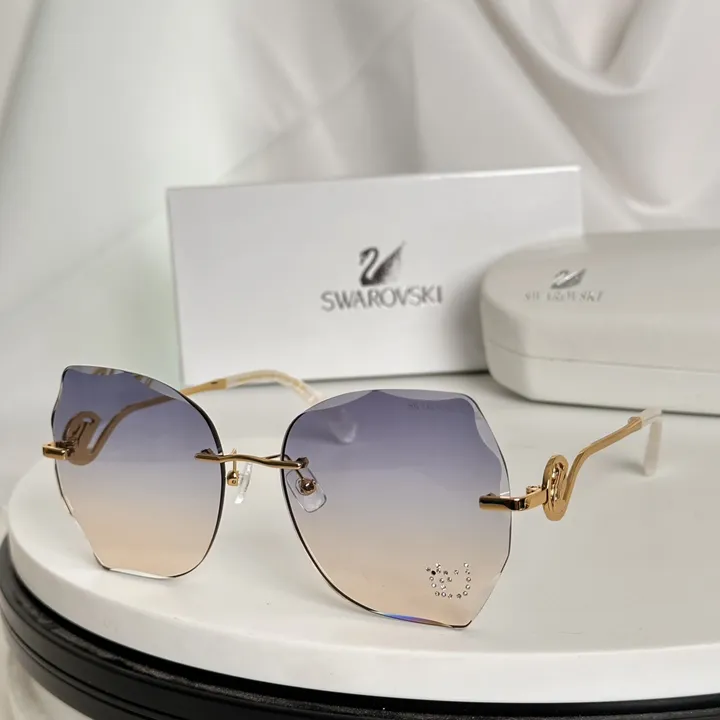 スーパーコピー スワロフスキー サングラス