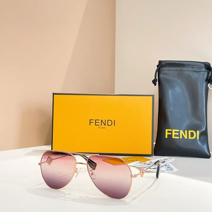 スーパーコピー フェンディ サングラス