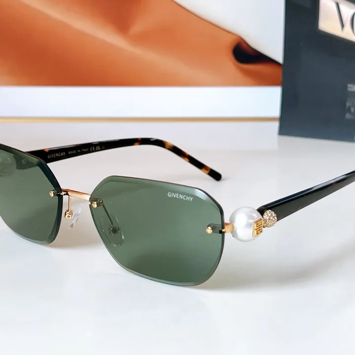 スーパーコピー バレンシアガ サングラス