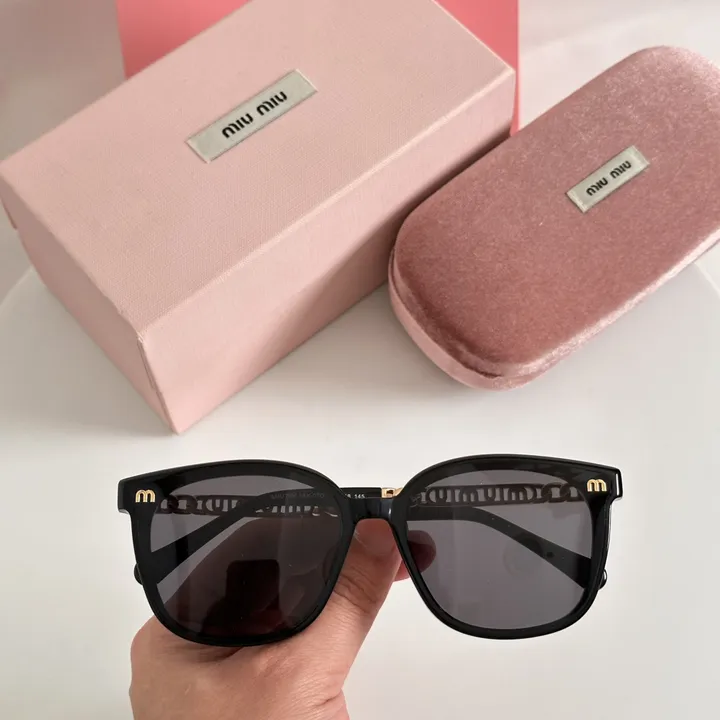 スーパーコピー ミュウミュウ サングラス