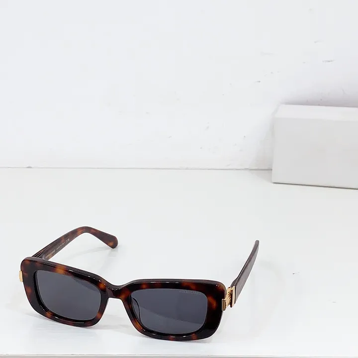 スーパーコピー フェラガモ サングラス