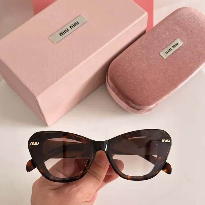 スーパーコピー ミュウミュウ サングラス
