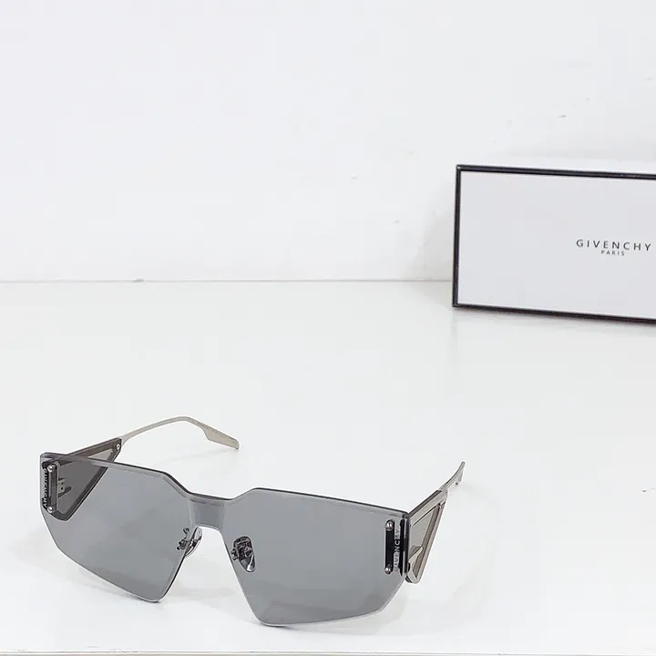 スーパーコピー バレンシアガ サングラス