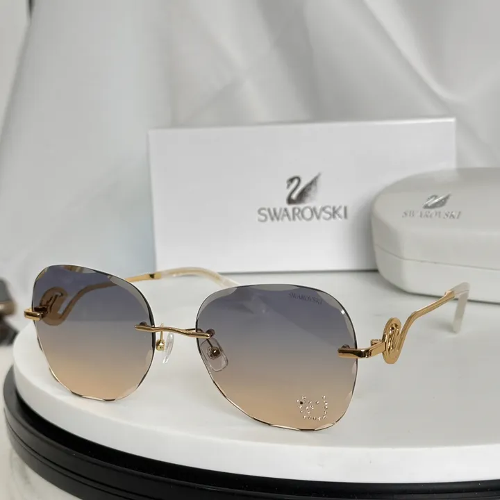スーパーコピー スワロフスキー サングラス