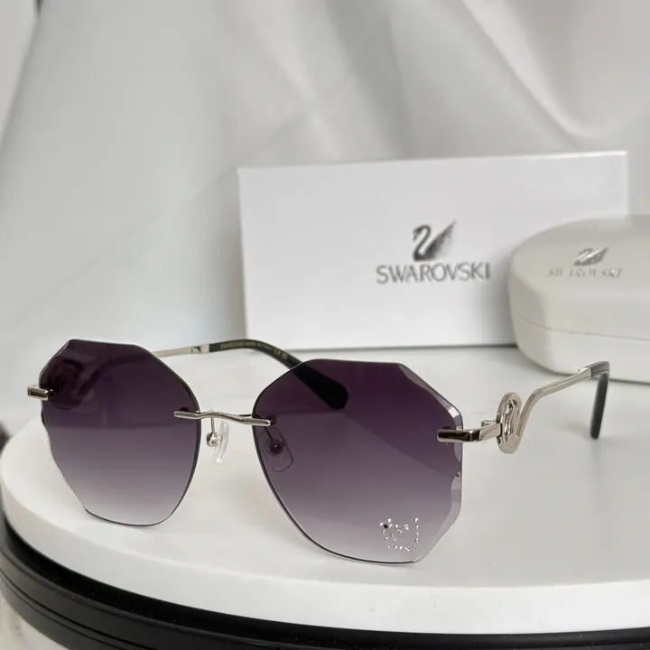 スーパーコピー スワロフスキー サングラス