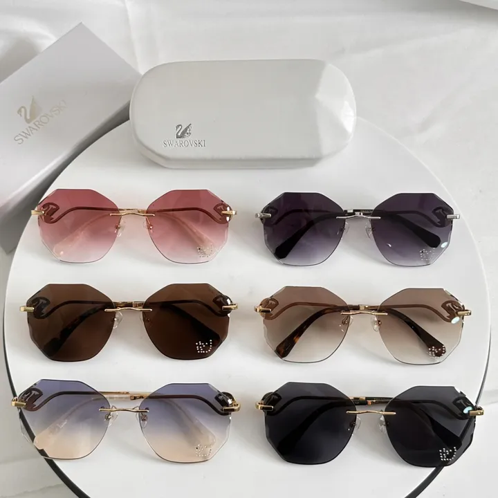 スーパーコピー スワロフスキー サングラス