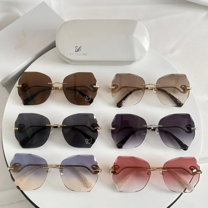 スーパーコピー スワロフスキー サングラス