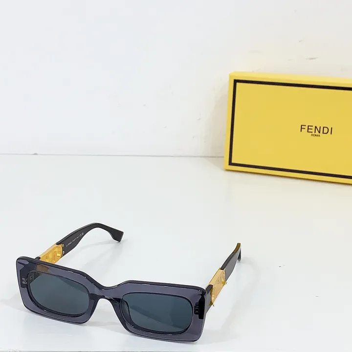 スーパーコピー フェンディ サングラス