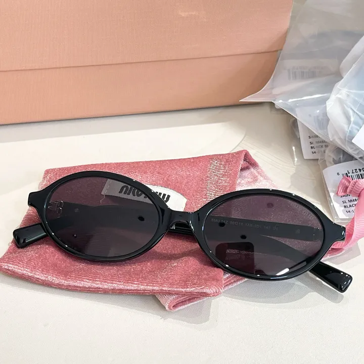スーパーコピー ミュウミュウ サングラス