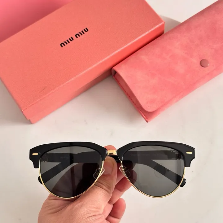 スーパーコピー ミュウミュウ サングラス