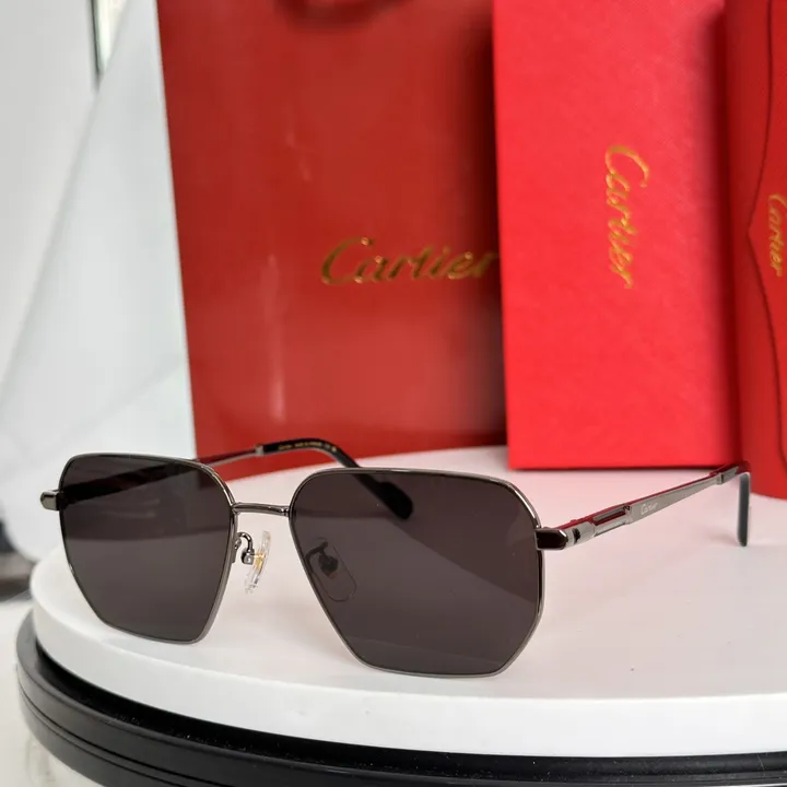 スーパーコピー カルティエ サングラス