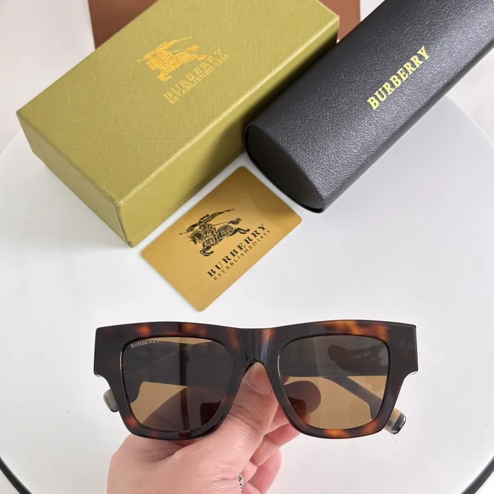 スーパーコピー バーバリー ス サングラス