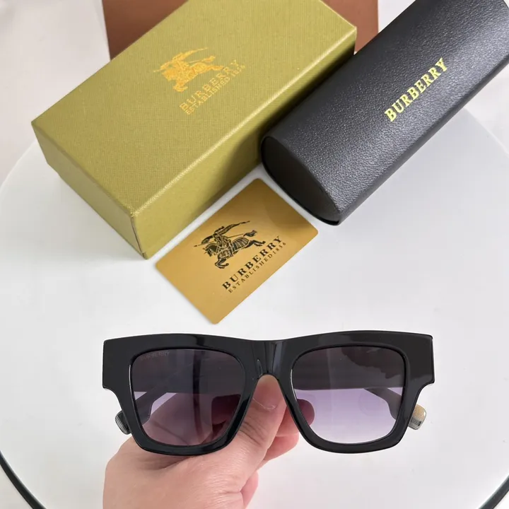 スーパーコピー バーバリー ス サングラス