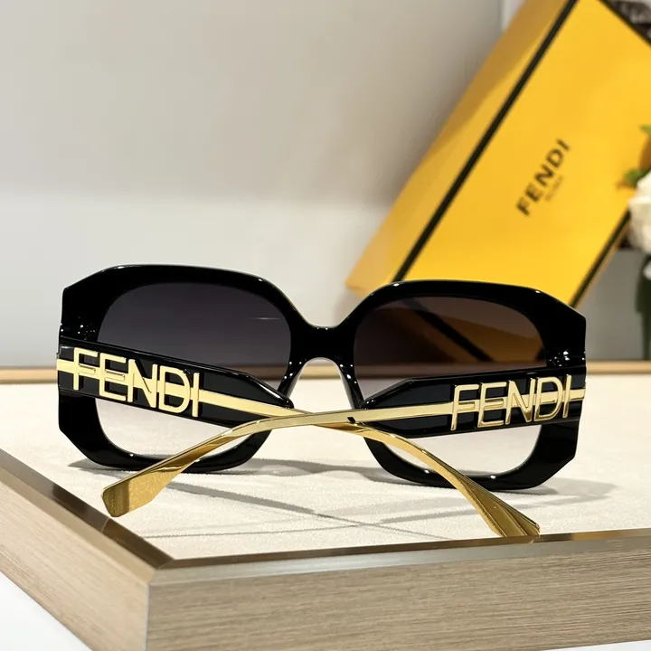 スーパーコピー フェンディ サングラス