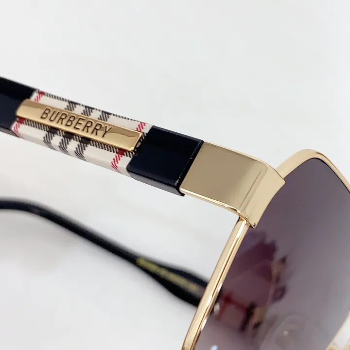 スーパーコピー バーバリー ス サングラス