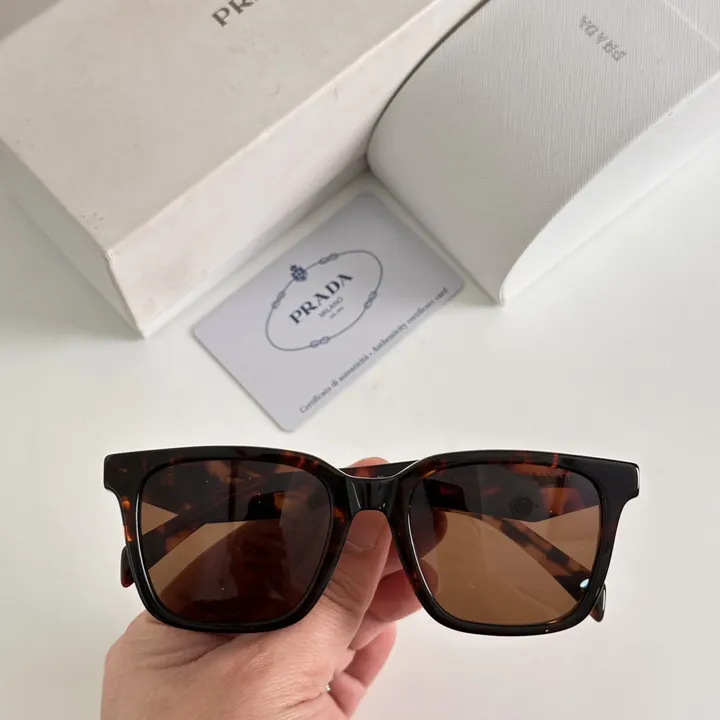 スーパーコピー プラダ サングラス