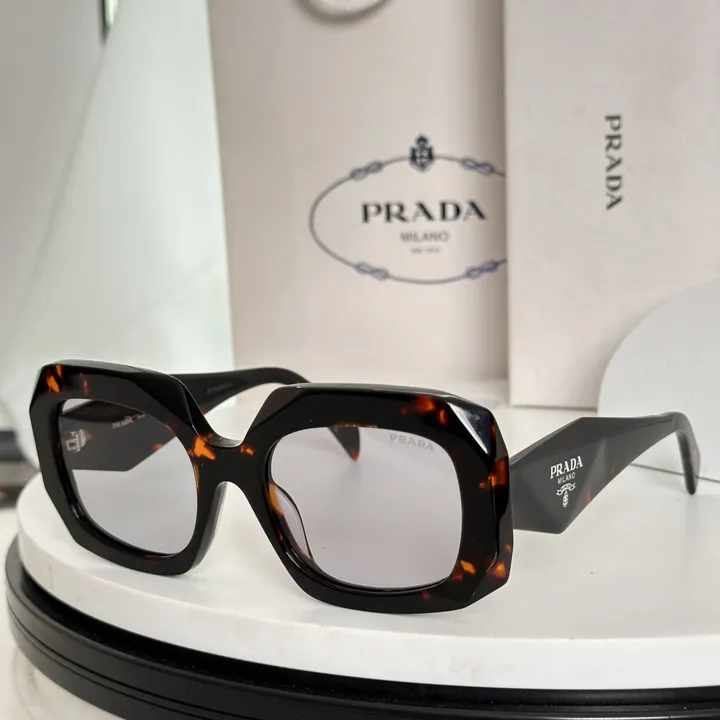 スーパーコピー プラダ サングラス