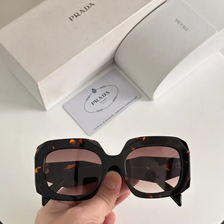 スーパーコピー プラダ サングラス