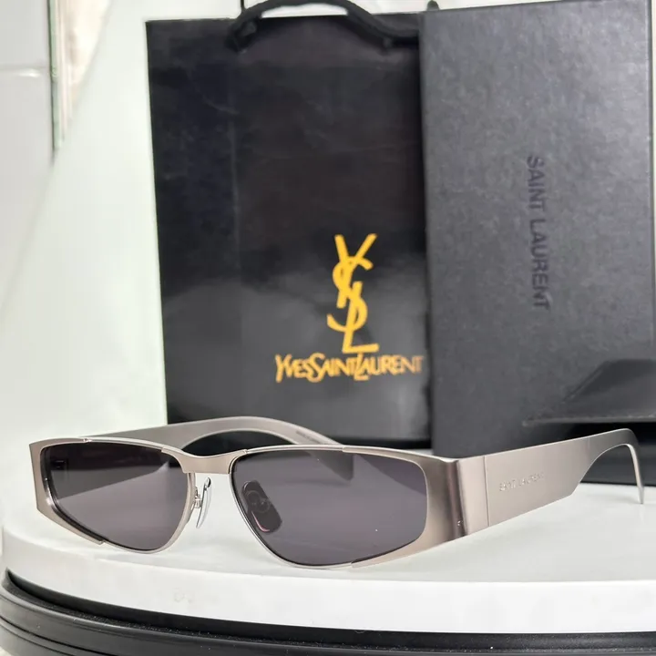 スーパーコピー イブサンローラン サングラス