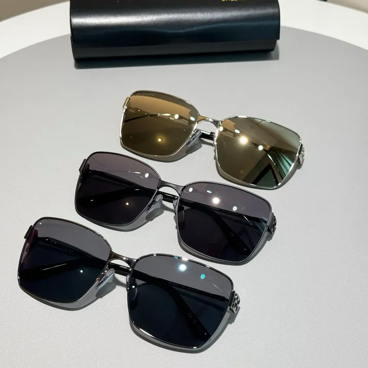 スーパーコピー バレンシアガ サングラス