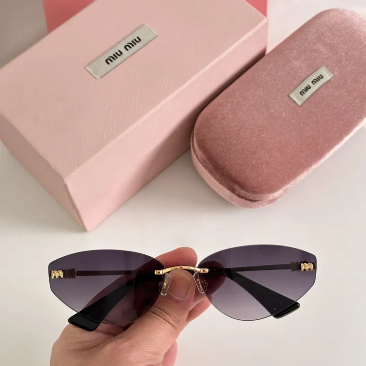 スーパーコピー ミュウミュウ サングラス