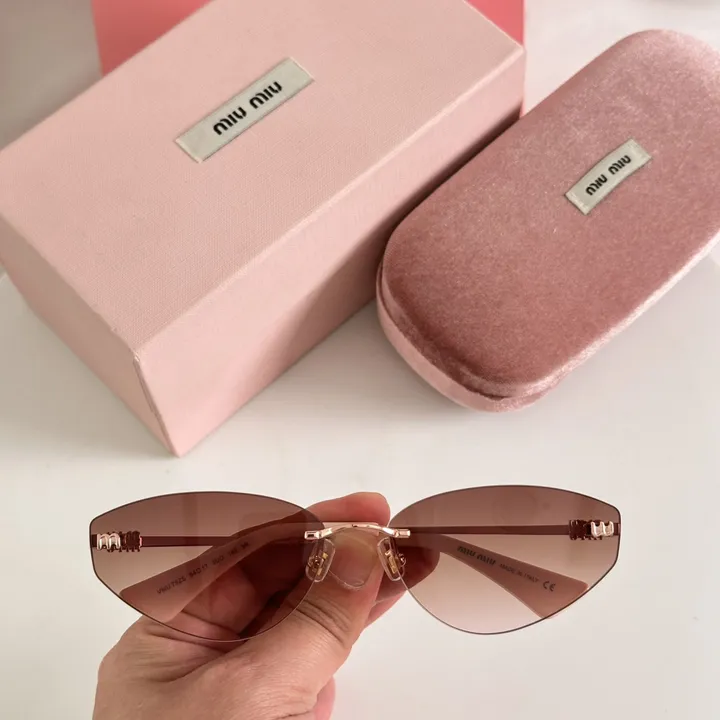 スーパーコピー ミュウミュウ サングラス