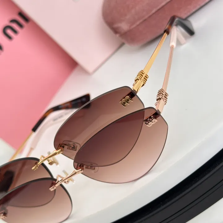 スーパーコピー ミュウミュウ サングラス