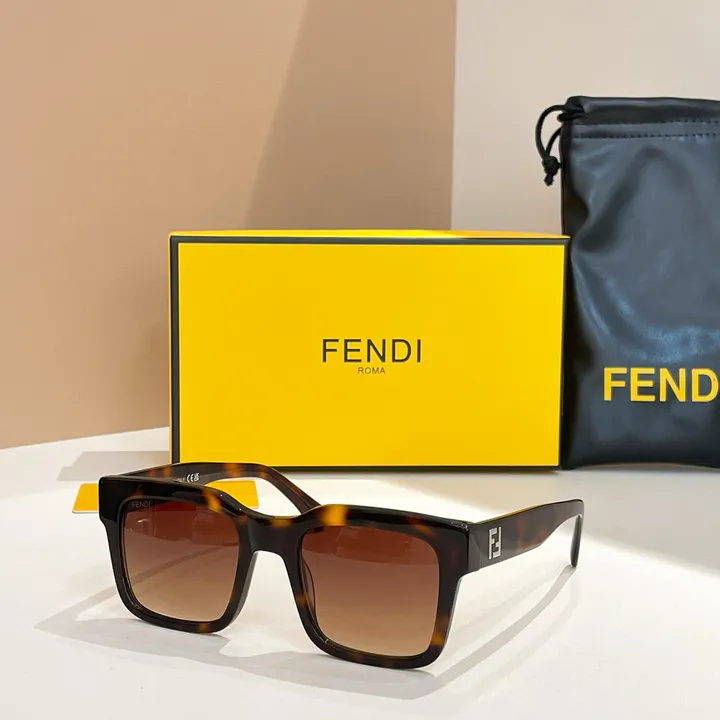 スーパーコピー フェンディ サングラス