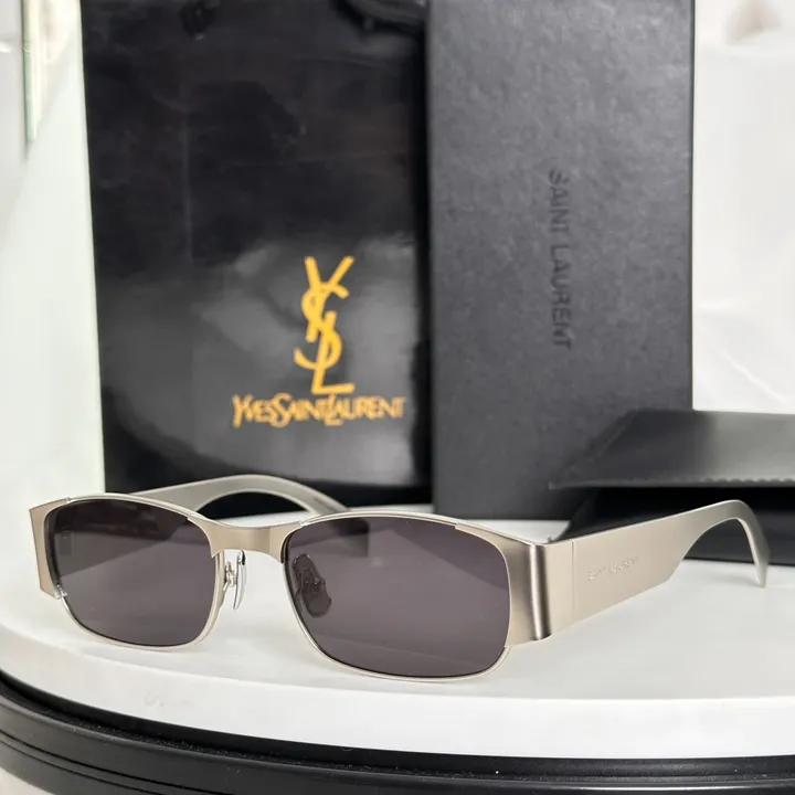 スーパーコピー イブサンローラン サングラス