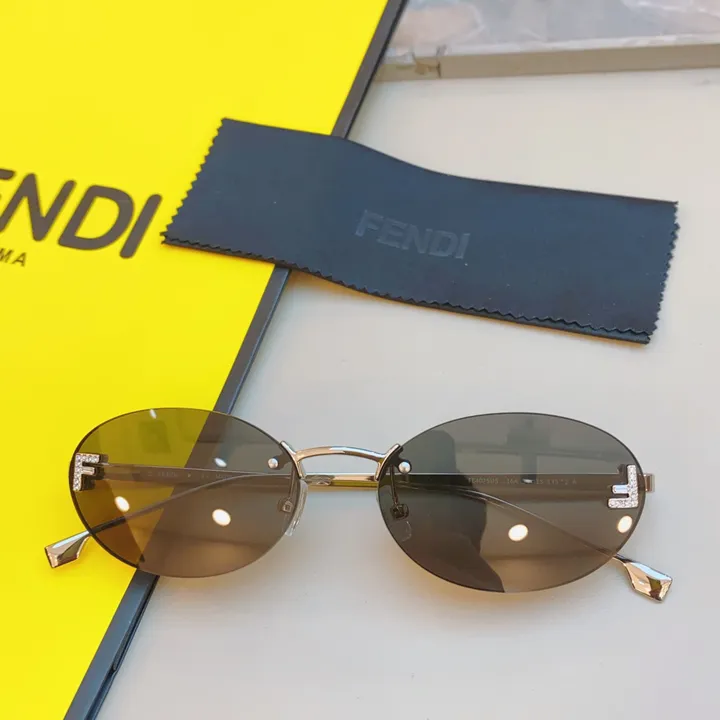 スーパーコピー フェンディ サングラス
