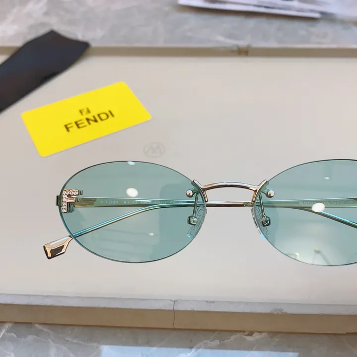 スーパーコピー フェンディ サングラス