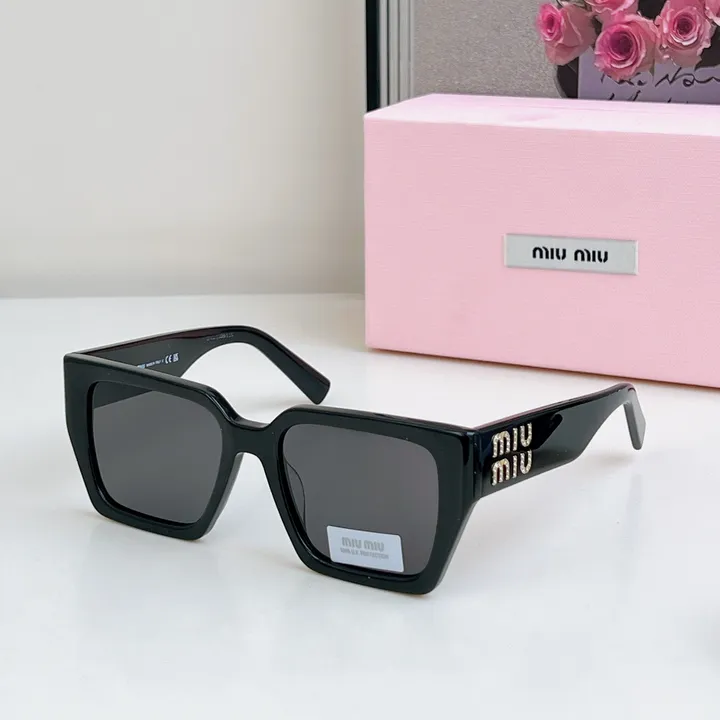 スーパーコピー ミュウミュウ サングラス