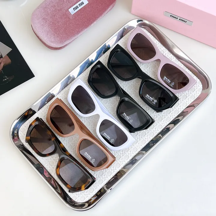 スーパーコピー ミュウミュウ サングラス