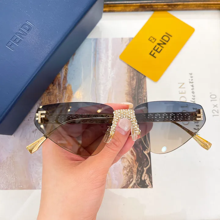 スーパーコピー フェンディ サングラス