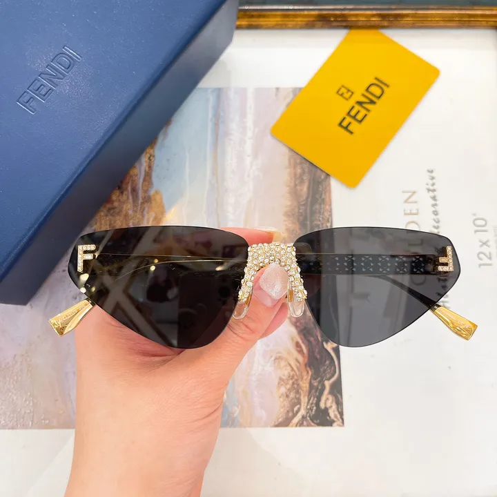 スーパーコピー フェンディ サングラス