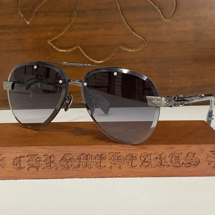 スーパーコピー クロムハーツ サングラス