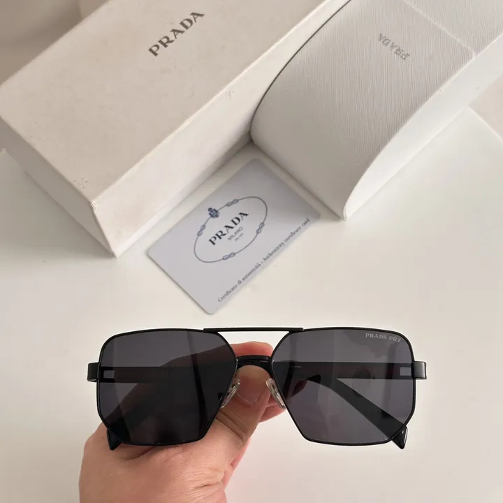 スーパーコピー プラダ サングラス